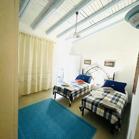 Villa Adel San Teodoro  Zewnętrze zdjęcie