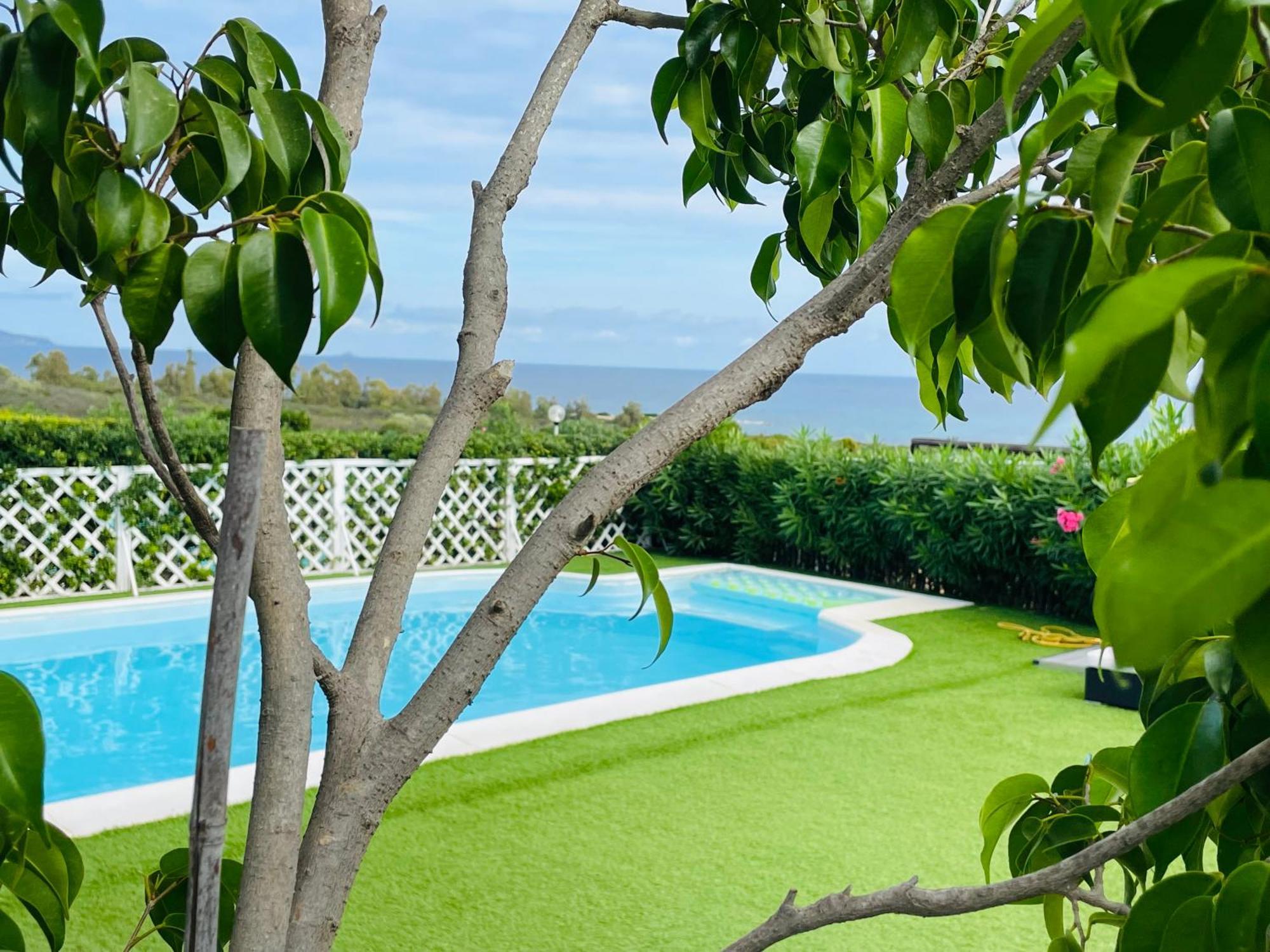 Villa Adel San Teodoro  Zewnętrze zdjęcie